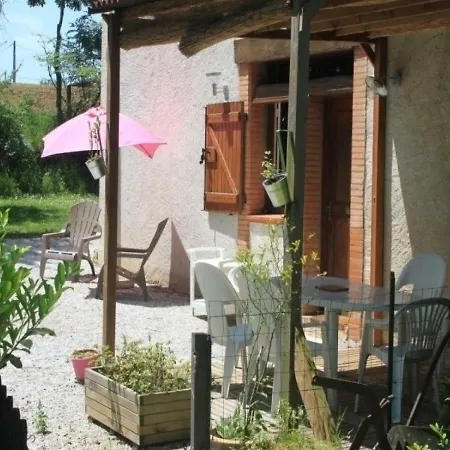 House Lapeyrouse * Lempaut
